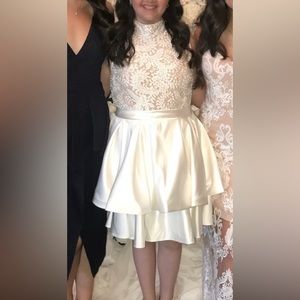 Cream Silk & Lace Jovani Dress - Size 8